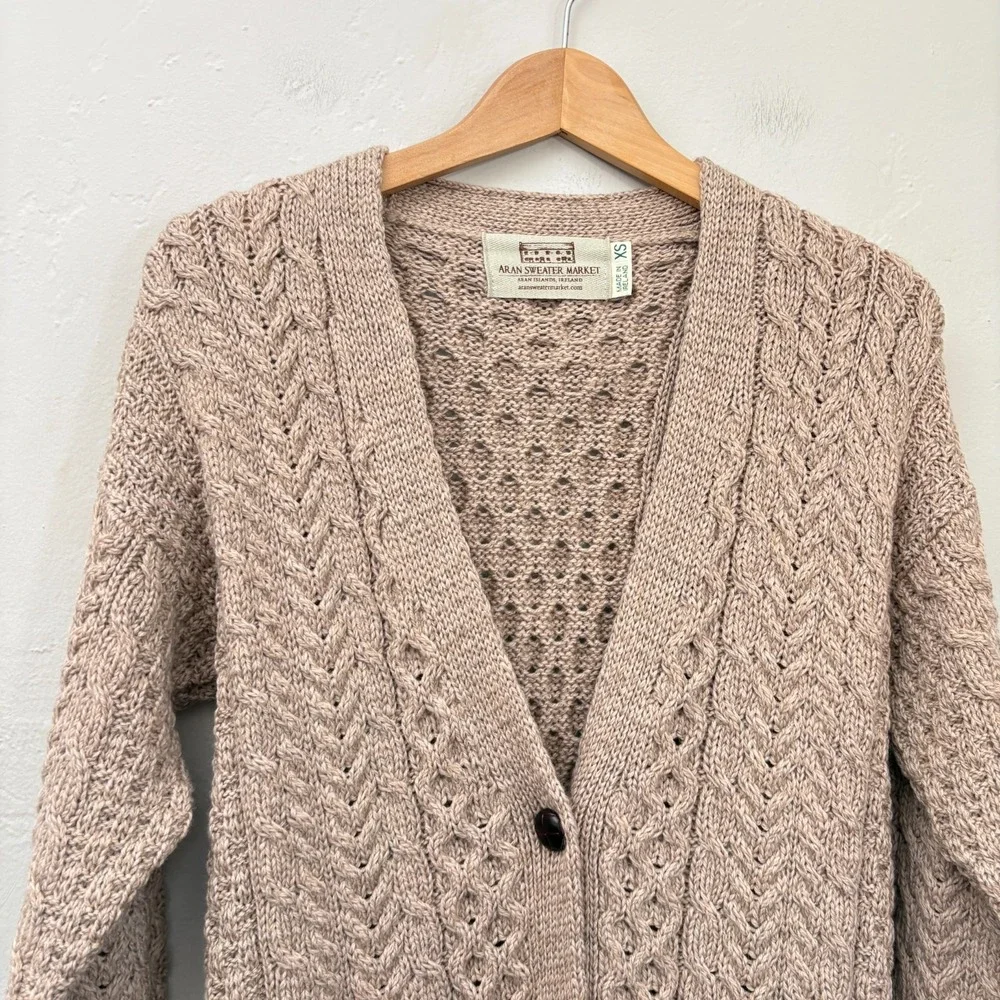 Aran Sweater Market Merino Wool Cardigan Men Sz XS Beige Button Down Cable Knit